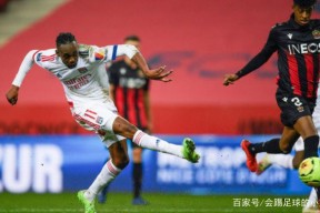 九游-西亚卡姆在利物浦比赛中惊险取胜，回归赛场引发热议！的简单介绍