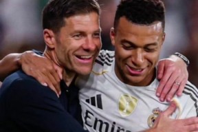 九游娱乐-关于姆巴佩巅峰对决，德罗巴与50激战中国队分钟，高光表现胜负难料！的信息